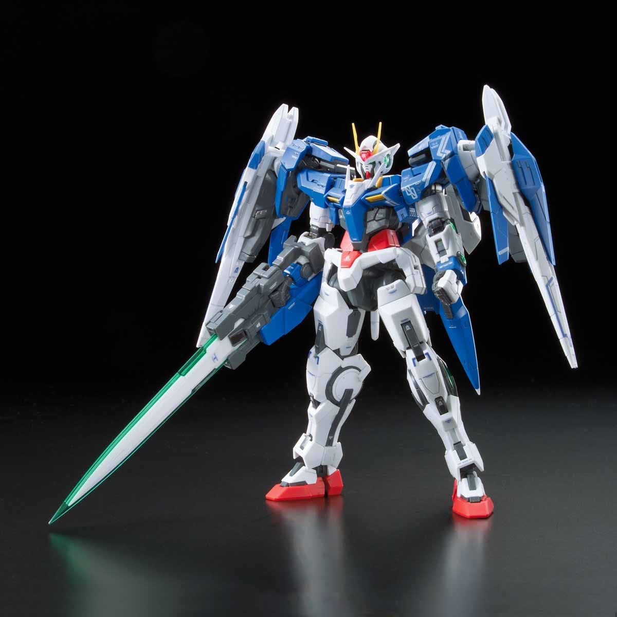 RG 00 Raiser Gundam model kit front view