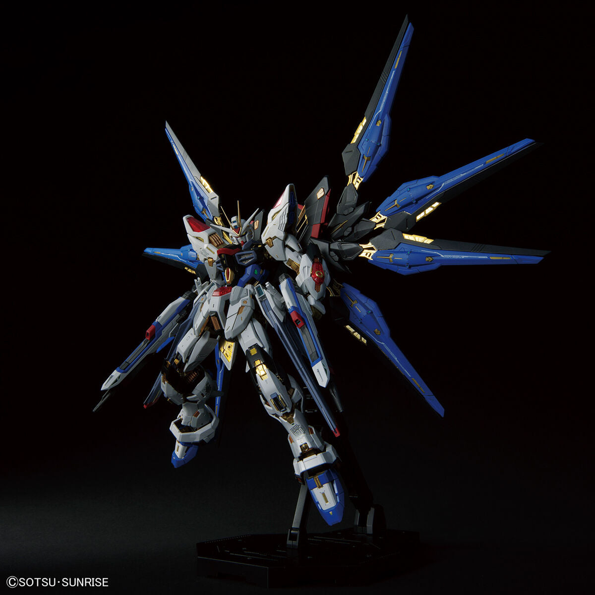 MGEX Strike Freedom assembled model kit in a iconic pose