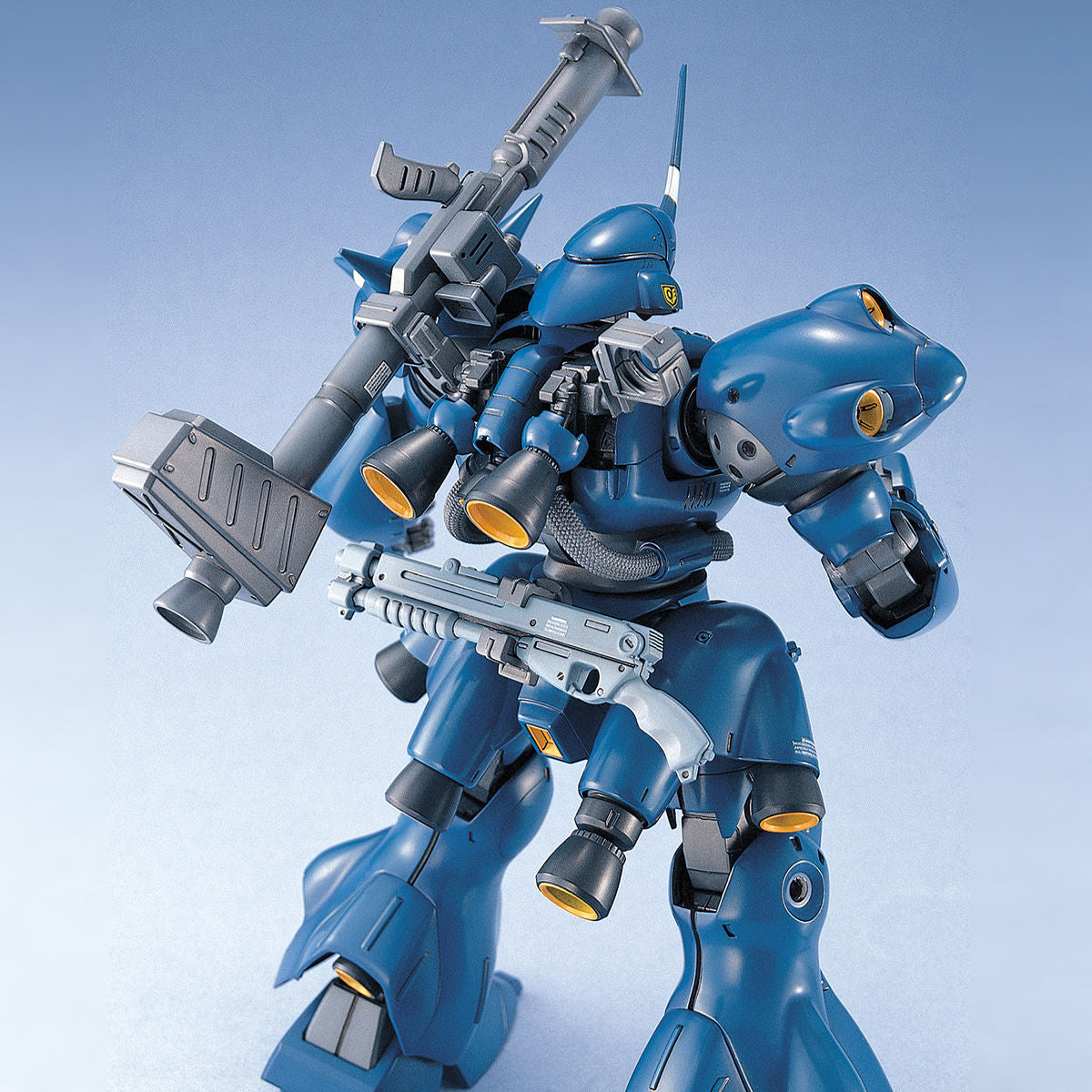 MG Kampfer assembled model kit partially equipped and with backpack armour removed