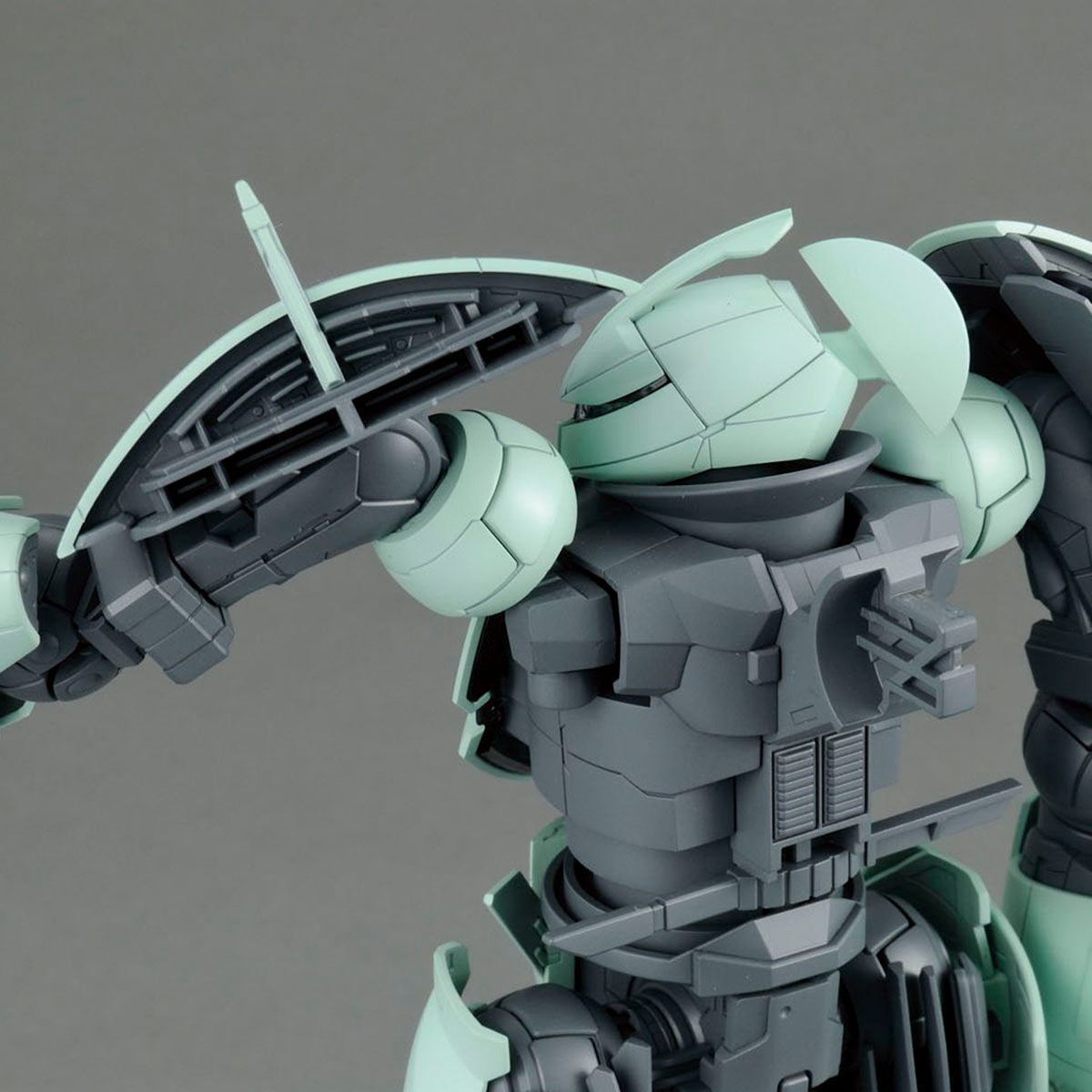 MG Turn X assembled model kit close up of shoulder