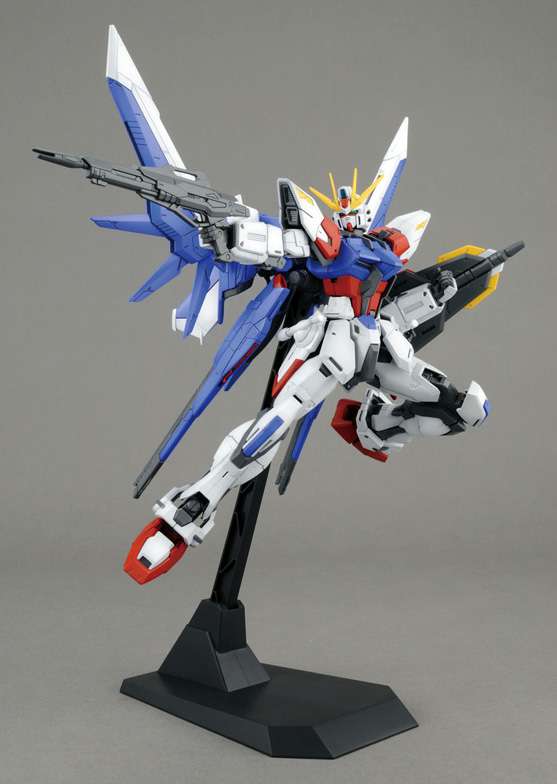 MG Build Strike Full Package gundam model klit action pose 1