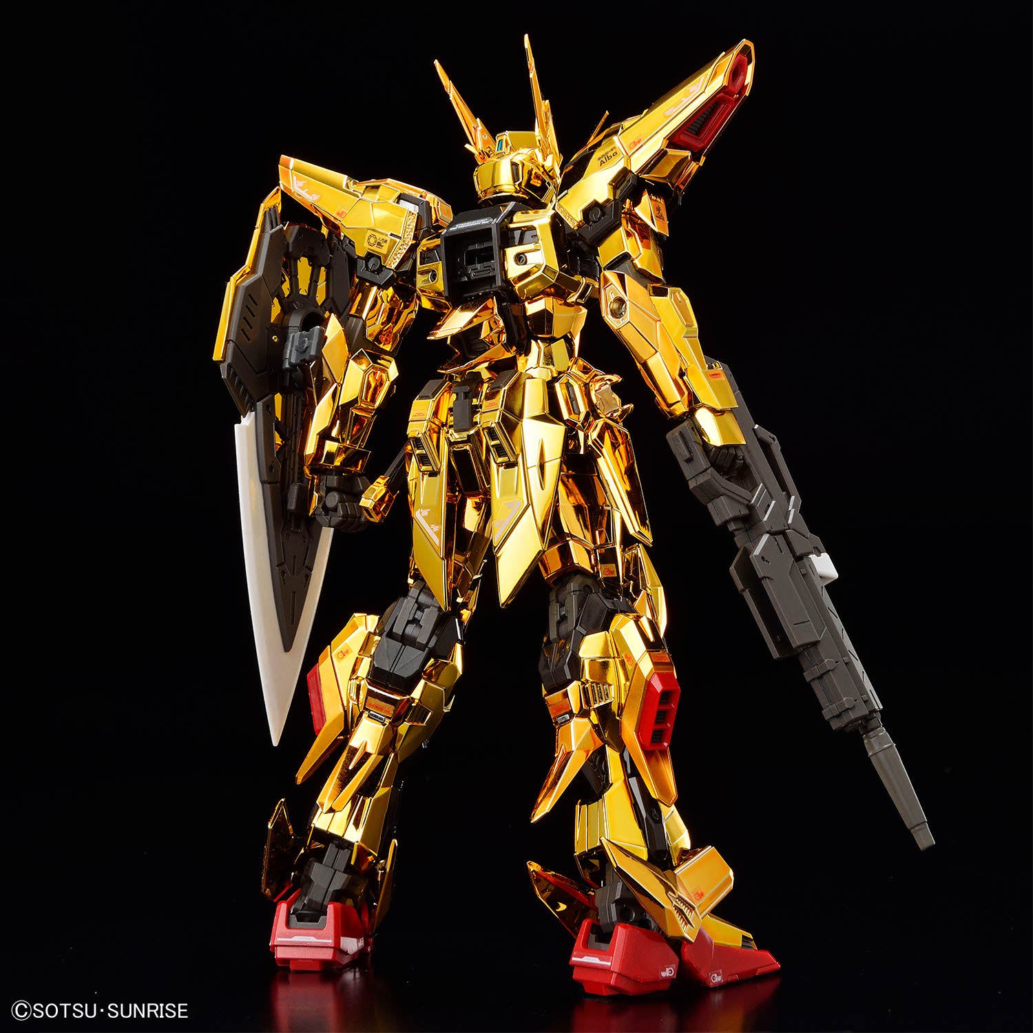 RG Akatsuki Gundam assembled model kit rear view