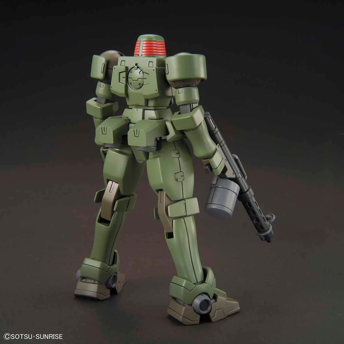 HG Leo model kit back view with rifle