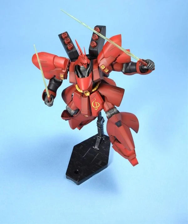 HG Sazabi Gundam Model Kit with dual beam sabers