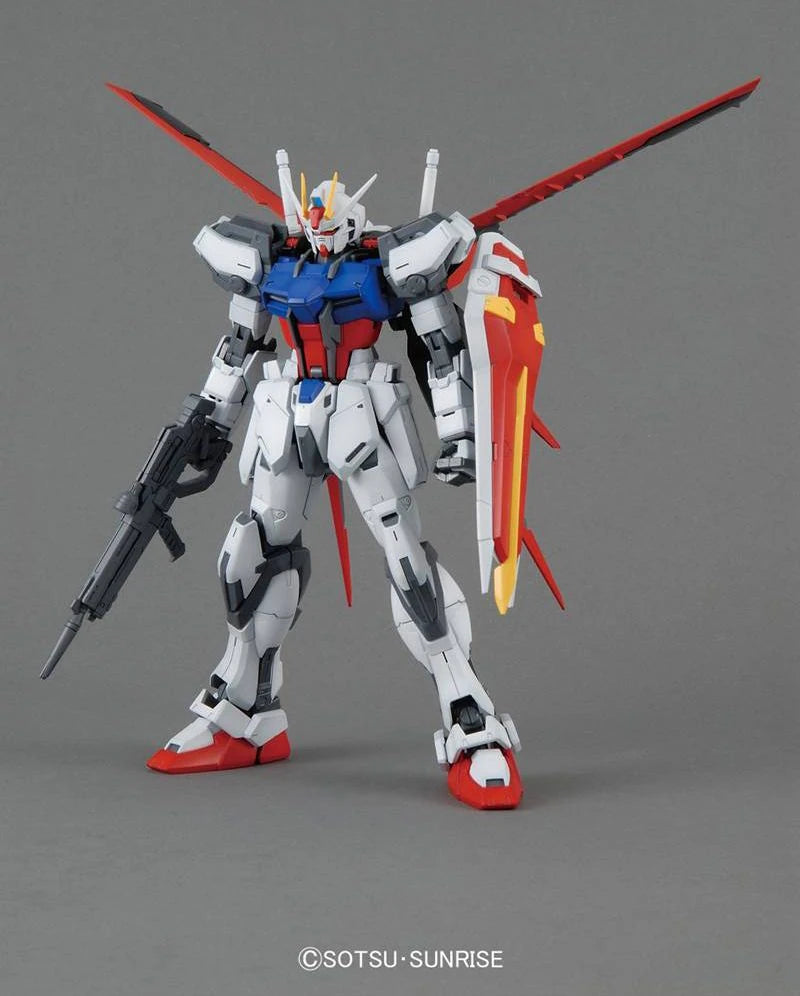 MG Aile Strike Gundam RM Gundam model kit front view