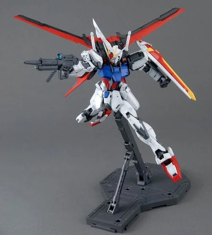 MG Aile Strike Gundam RM gundam model kit action pose 1