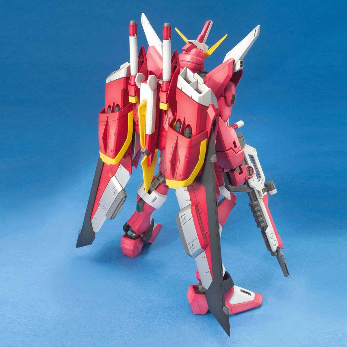 MG Infinite Justice Gundam model kit back view