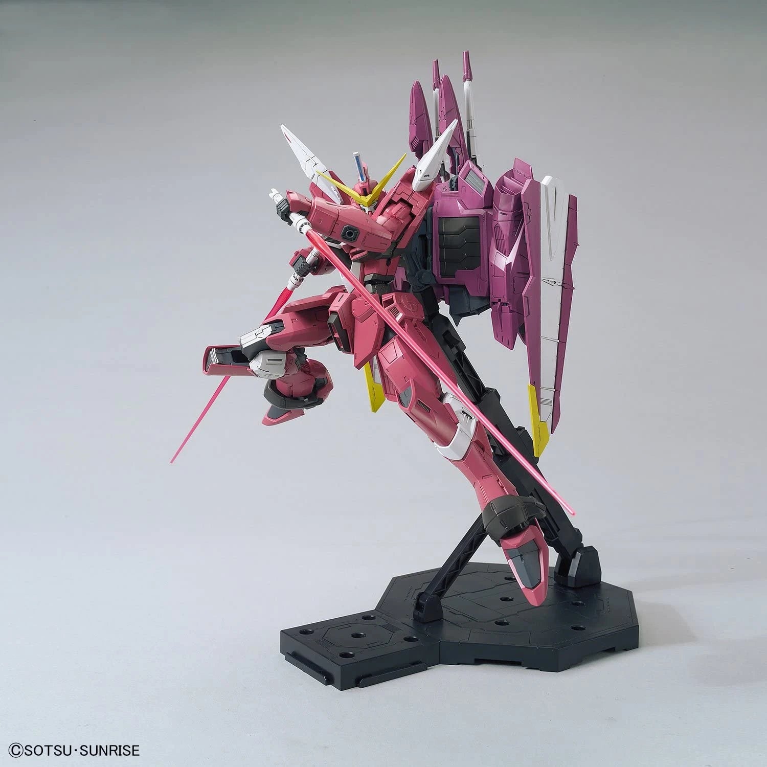 MG Justice Gundam model kit with beam sabers