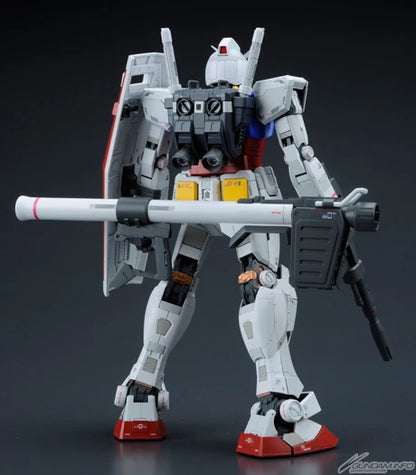 MG RX-78-2 ver. 3.0 Gundam model kit back view
