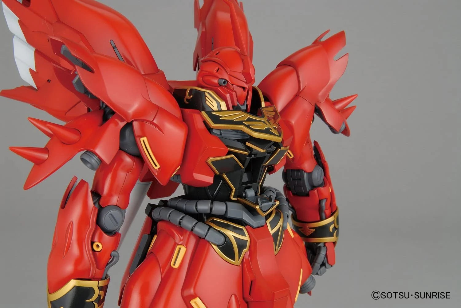 MG Sinanju Animation colour Gundam model kit detailing