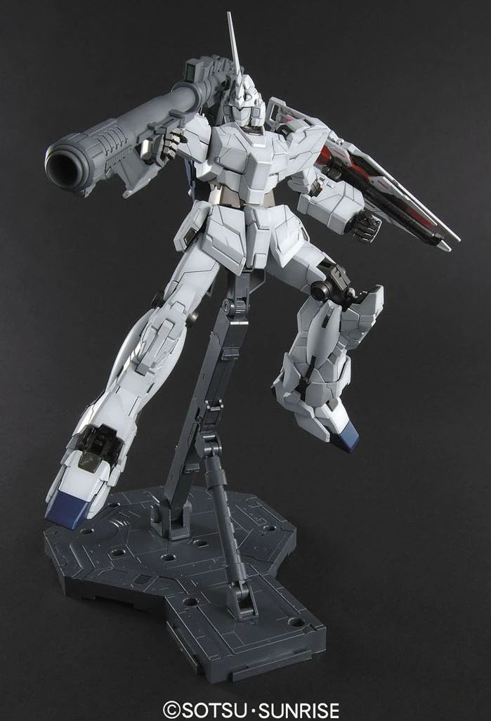 MG Unicorn Gundam OVA version (RX-0) model kit 1/100