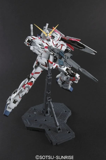 MG Unicorn Gundam OVA version (RX-0) model kit 1/100