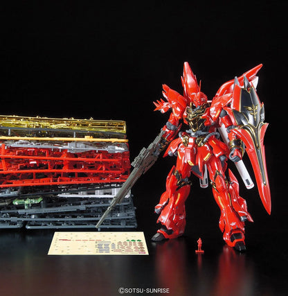 RG Sinanju Gundam model kit side by side with runners